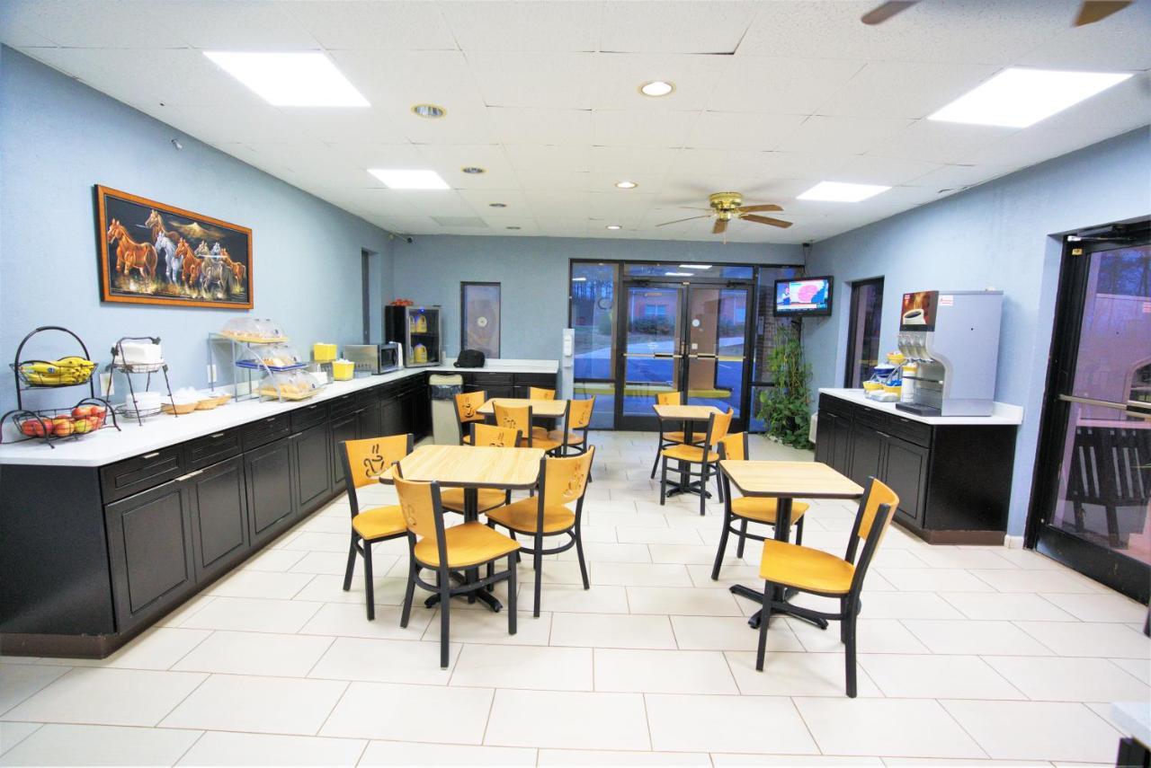 Columbus Inn And Suites מראה חיצוני תמונה