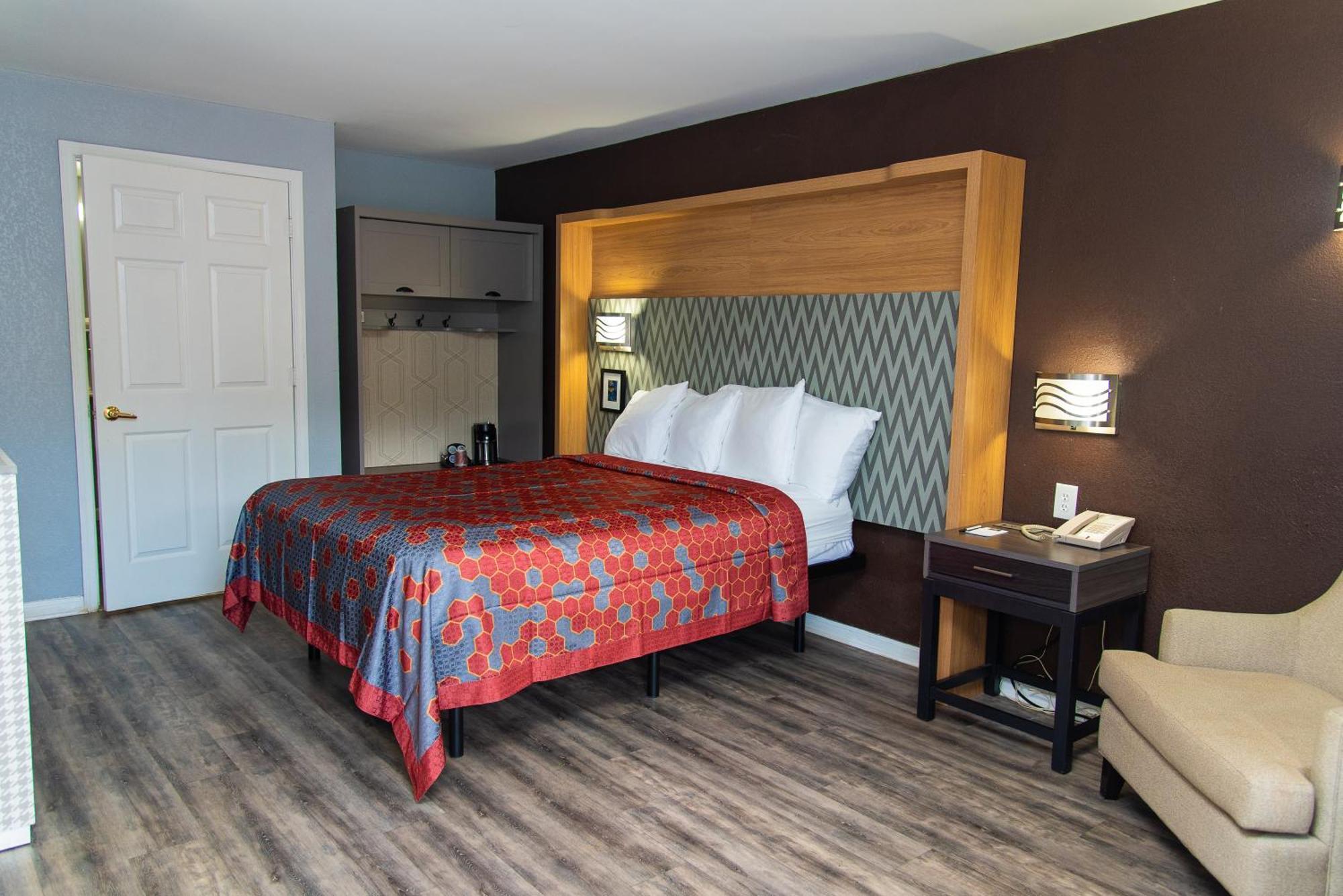 Columbus Inn And Suites מראה חיצוני תמונה